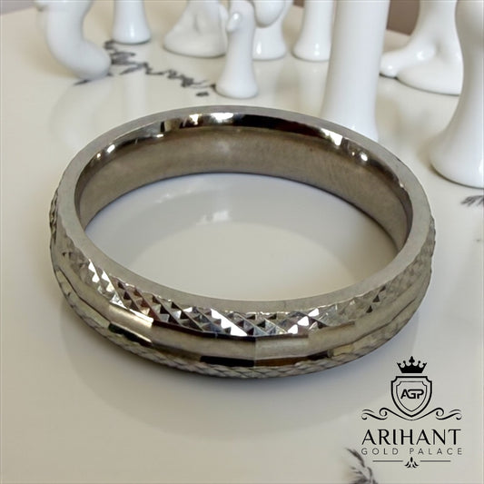 Textured 925 Silver Band Ring for Men – Diamond-Cut Finish