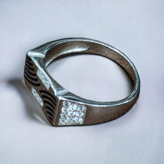 Sparkling Silver Square: Exquisite MS Ring Collection