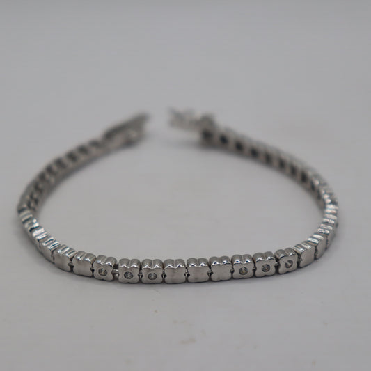 Silver Serenity Charm 925 Bracelet
