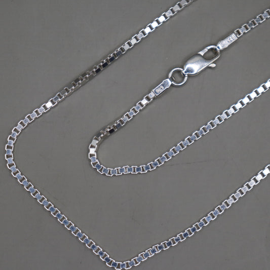 "Stylish Sterling Silver Men's Chain"