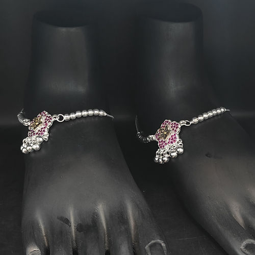 Glimmering Grace Silver Serenity Ankle Bracelet – A Blend of Elegance