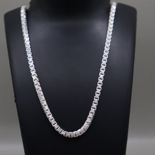 "Majestic Warrior Chain"