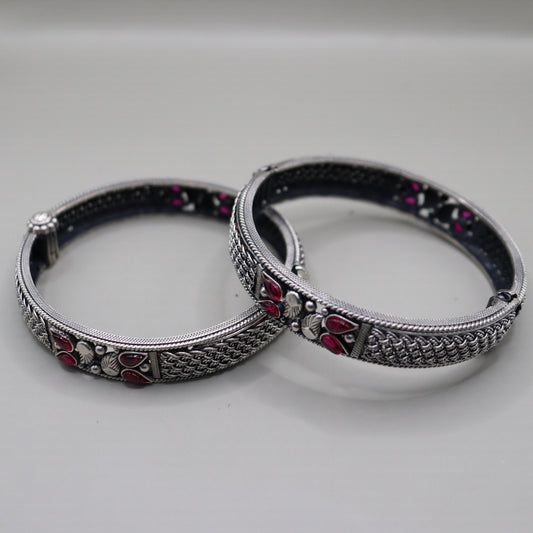 "Diamond Dazzle Kada"
