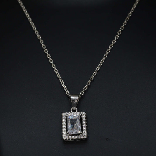 "Royal Majesty Diamond Pendant Set"