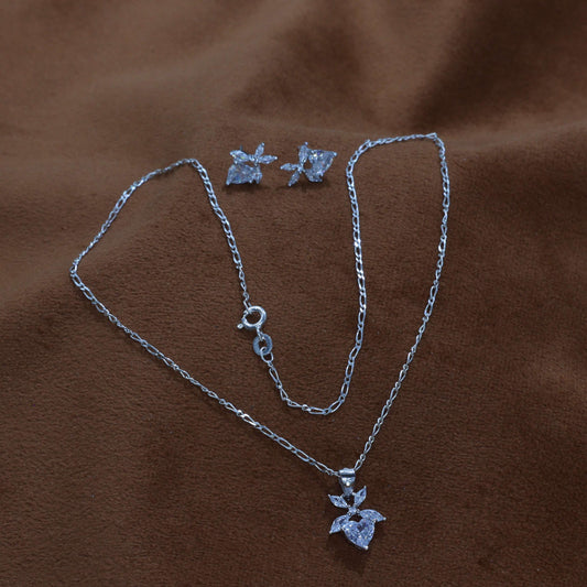 Shimmering Starburst Pendant Sets