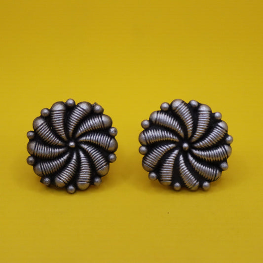 "Queen's Grace Earrings"