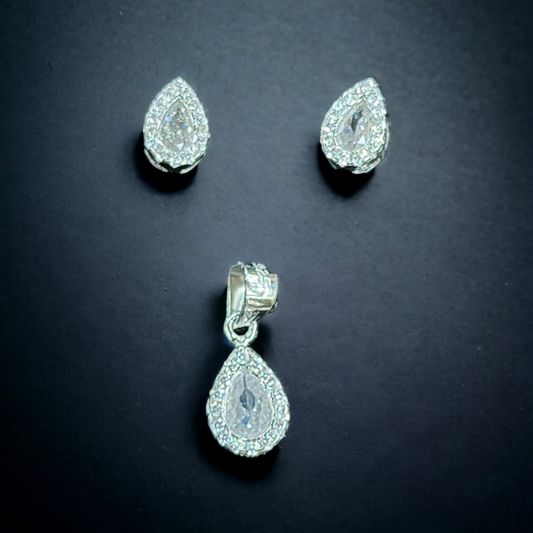 Elegant Pearl Drop Silver Pendant Set