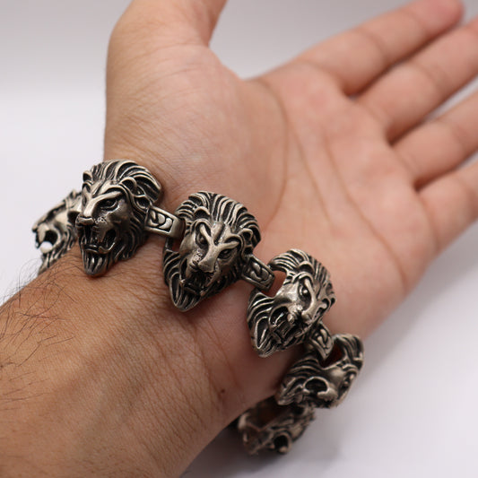 "Silver Masculine Links Bracelet"