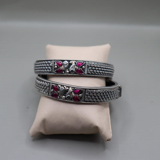 "Diamond Dazzle Kada"